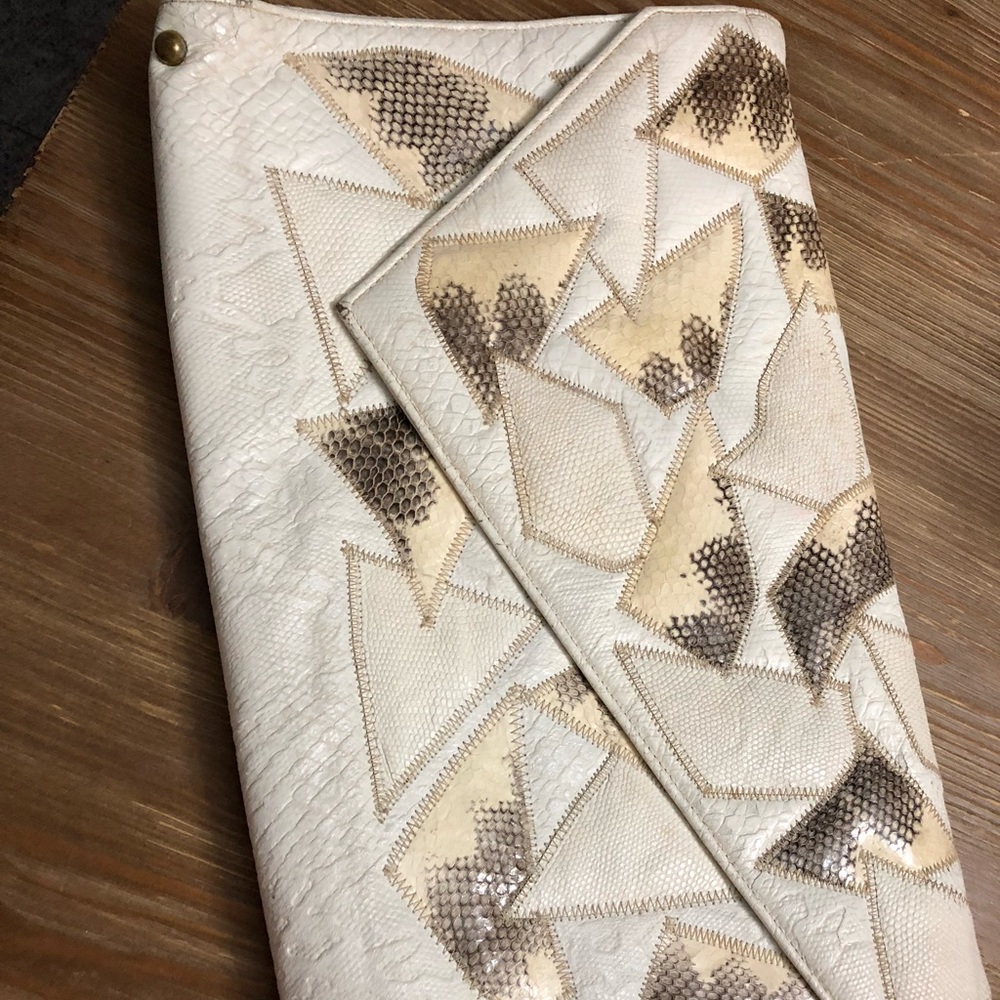 CAPRICE LEATHER CLUTH